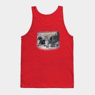 Punks not dead, Its just an old Stereo. Tank Top